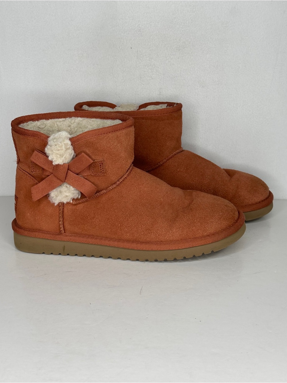 Koolaburra‎ By Ugg Rust Suede Shearling Bow Ankle Boots Sz 7